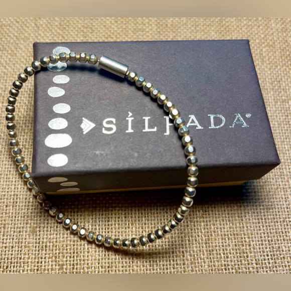 Silpada “Charlotte Stretch Bracelet” - Picture 6 of 12
